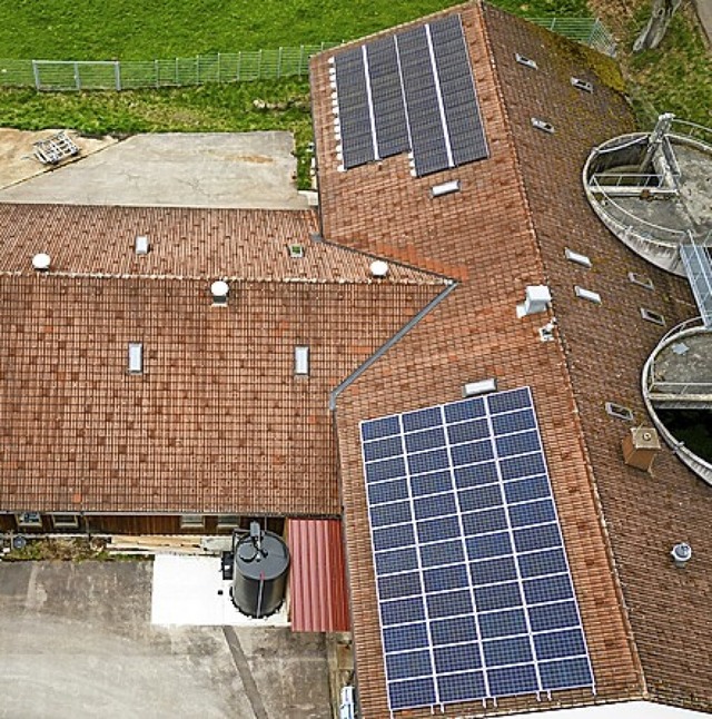 Die Photovoltaikflchen auf der Klranlage Grafenhausen werden erweitert.   | Foto: Wilfried Dieckmann