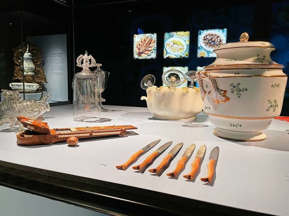 Das Historische Museum in Basel zeigt Gegenstände vergangener Zeiten Basel Badische Zeitung