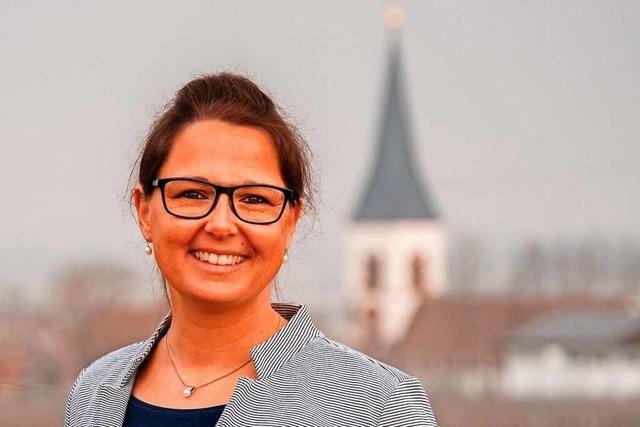 Bürgermeisterwahl Eschbach: Ortsrundgang mit Sarah Michaelis
