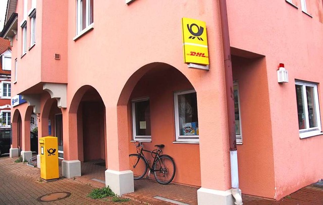 Der jetzige Postladen in Btzingen sch...ertretung geben wird, ist noch offen.   | Foto: Horst David