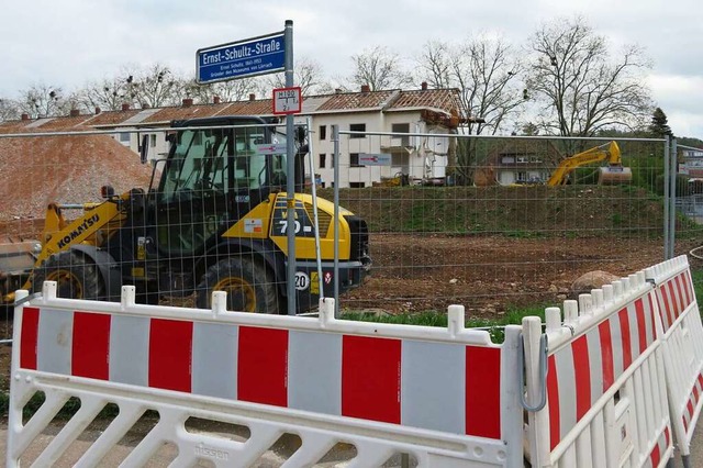 Nur noch eine der alten Huserzeilen steht an der Haagener Strae,  | Foto: Peter Gerigk