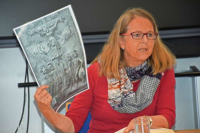 Birgit Hermann liest aus ihrem neuen Kurzkrimi &quot;Hirschensage&quot; vor.  | Foto: Thomas Biniossek