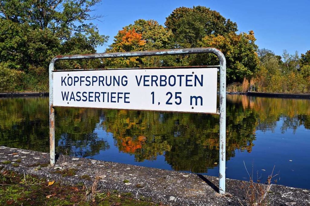 Das brachliegende Auenbecken des Freiburger Westbads  | Foto: Thomas Kunz