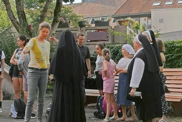 Ex-Klosterschülerin Sabine Burg Ferreira de Souza dreht Film zum 200-Jährigen der Offenburger Klosterschulen