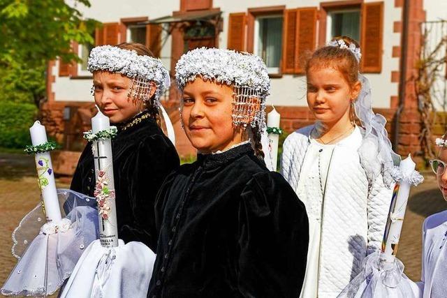 Kinder feiern Erstkommunion in Glottertal