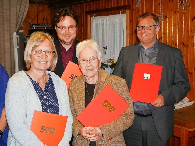 Geehrt wurden bei der Bad Sckinger SP... Tietz und Alexander Guhl (von links).  | Foto: Michael Gottstein