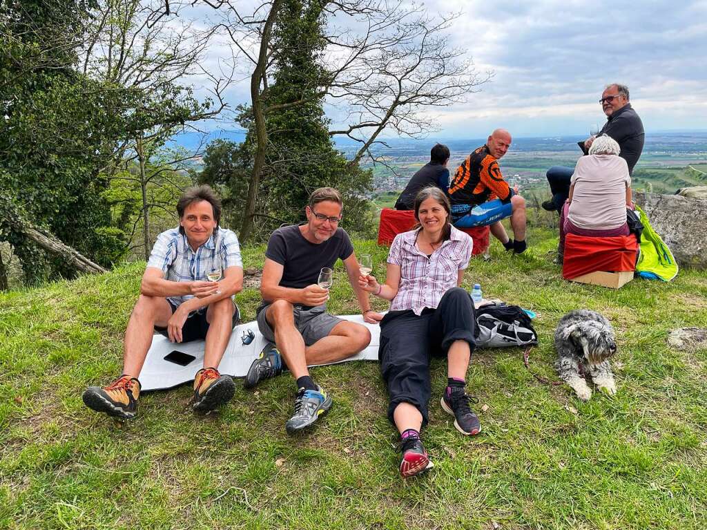 Groer Andrang herrschte am Sonntagnachmittag beim Gipfeltreffen mit Jungweinprobe auf der Katzensteinbuckhtte.