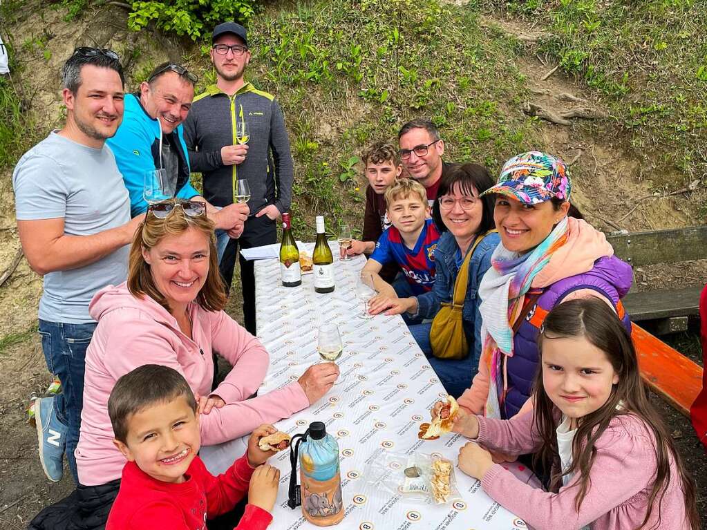 Groer Andrang herrschte am Sonntagnachmittag beim Gipfeltreffen mit Jungweinprobe auf der Katzensteinbuckhtte.