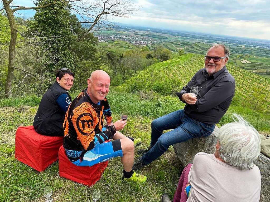 Groer Andrang herrschte am Sonntagnachmittag beim Gipfeltreffen mit Jungweinprobe auf der Katzensteinbuckhtte.