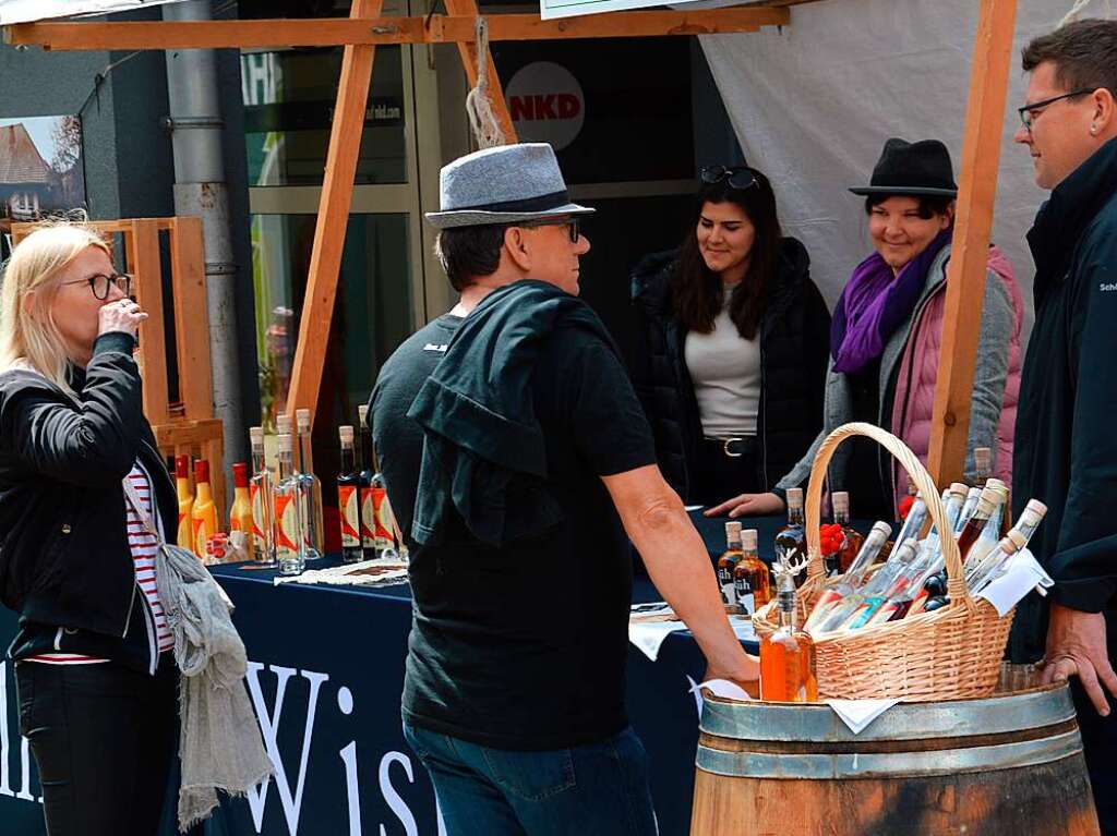 Shoppen im Zeichen des pinken Hirsches: Impressionen aus Elzach