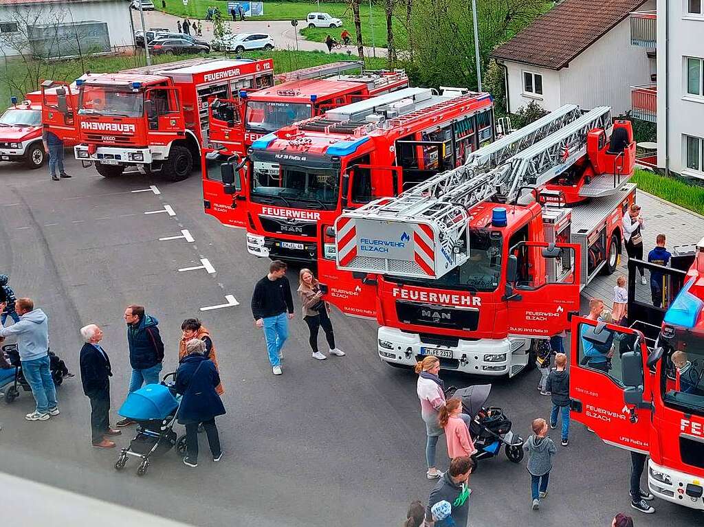 Shoppen im Zeichen des pinken Hirsches: Impressionen aus Elzach