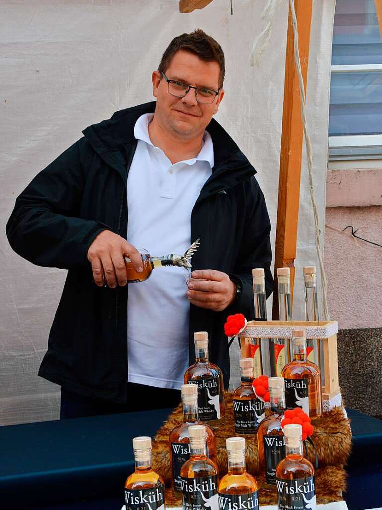 Shoppen im Zeichen des pinken Hirsches: Impressionen aus Elzach