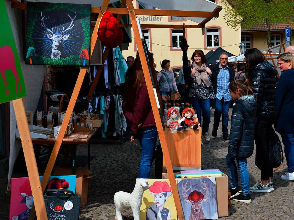 Shoppen im Zeichen des pinken Hirsches: Impressionen aus Elzach