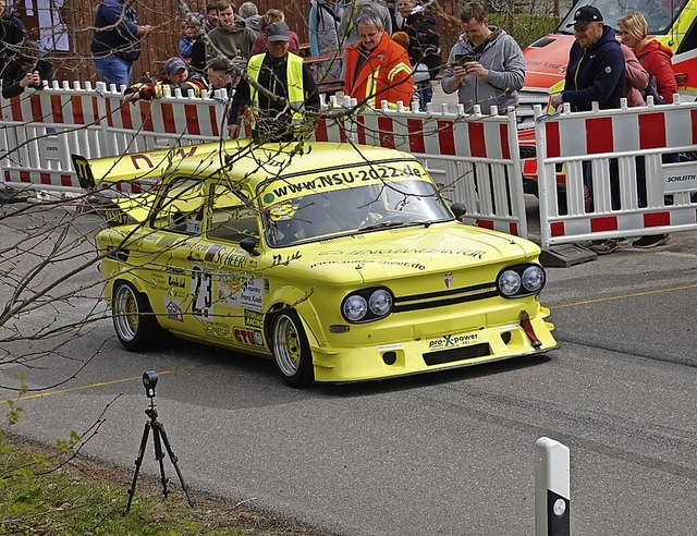 Geschlagen: Dieter Gerber aus Freiamt ...Feld war Gina Trunk auf einem BMW 316.  | Foto: Hans-Jrgen Sackmann