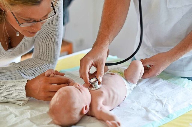 Im manchen Teilen des Landkreises gibt...rzeit keine einzige Kinderarzt-Praxis.  | Foto:                                 