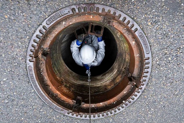 Unter der Straendecke gibt es in Gundelfingen Sanierungsbedarf.  | Foto: Marijan Murat (dpa)