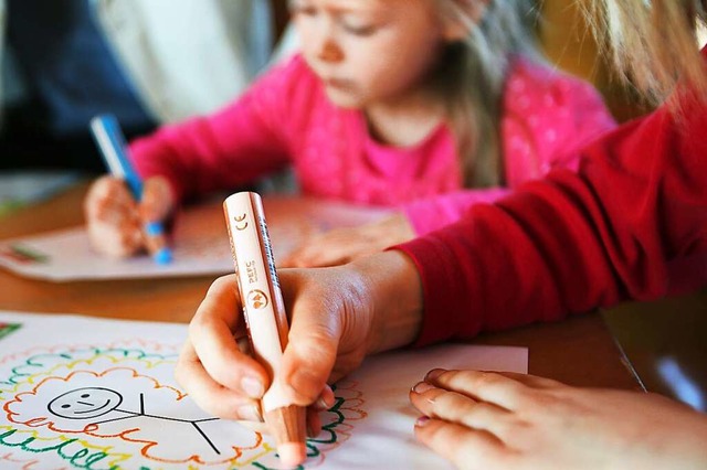 Die Kinder mssen bei der Untersuchung...nnen und die Feinmotorik beherrschen.  | Foto: Oliver Berg