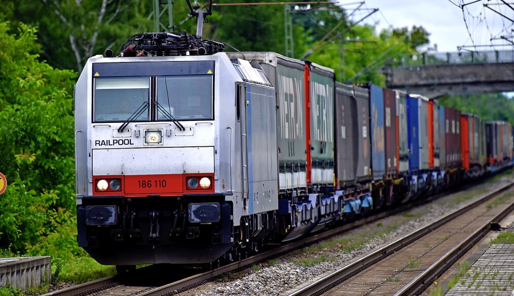 “Rhine Valley Railway Construction in Southern Breisgau: Regional Council of Freiburg’s Need for Improvement.”