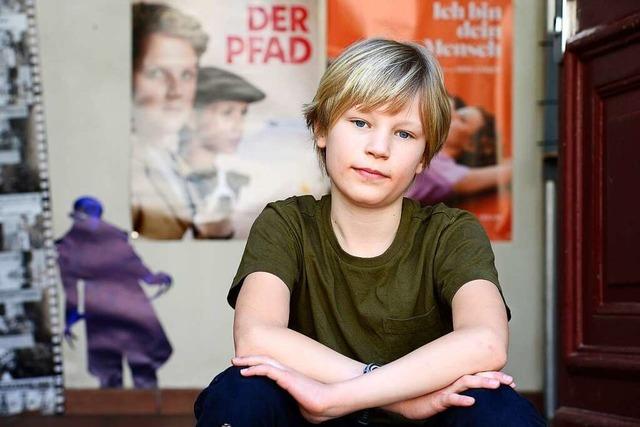 Ein zehnjähriger Freiburger sucht im Kinderkinoclub die Filme für die große Leinwand mit aus