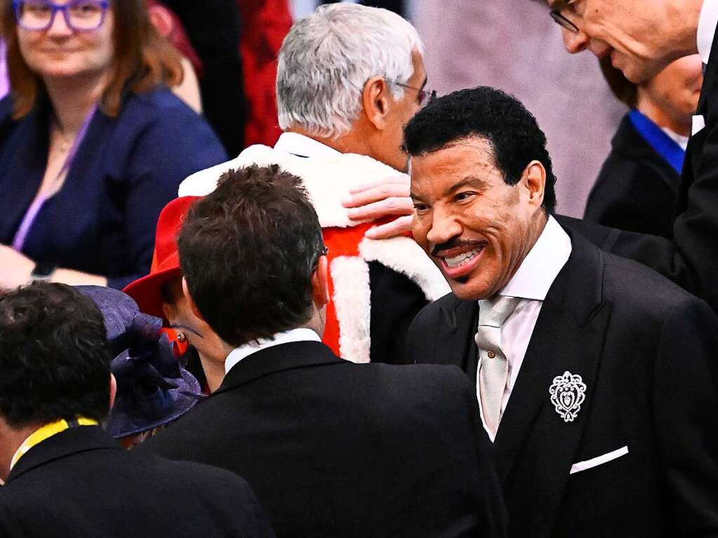 Snger Lionel Ritchie ist auch geladener Gast der Krnungszeremonie.