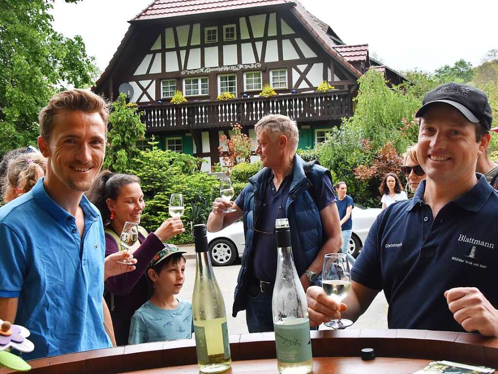 Von Weingut zu Weingut zogen wein- und wanderlustige Menschen am Sonntag in Gundelfingen-Wildtal.