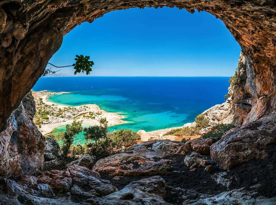 Kretas malerische Kulisse aus blauem Meer und idyllischen Buchten.  | Foto: arturasker/Shutterstock.com