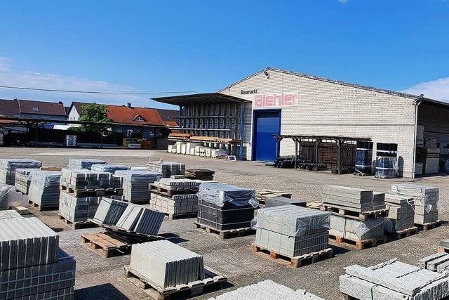 In Ringsheim veranstaltet Baustoffhandel Biehler eine Auktion zur Geschäftsaufgabe
