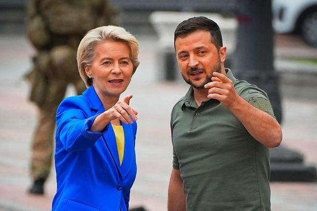 Von der Leyen trifft zu Besuch in Kiew ein