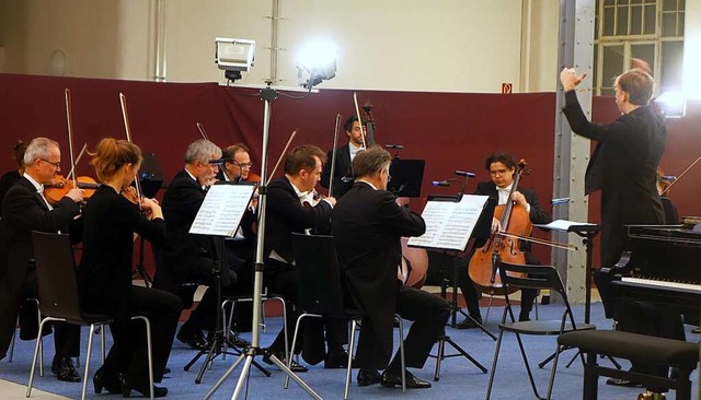 Das Sdwestdeutsche Kammerorchester Pf...sik im Krafft-Areal&#8220; in Fahrnau.  | Foto: Roswitha Frey