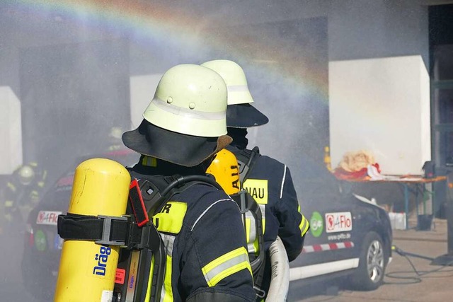 Die Schnauer Feuerwehr &#8211; hier b...t ein einsatzreiches Jahr hinter sich.  | Foto: Lukas Mller