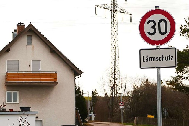 Die Geschwindigkeitsbegrenzung hat  den Lrm schon deutlich reduziert.  | Foto: Victoria Langelott