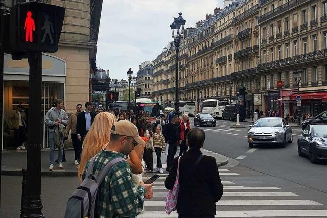 Franzosen sollen endlich Fußgängerampel beachten