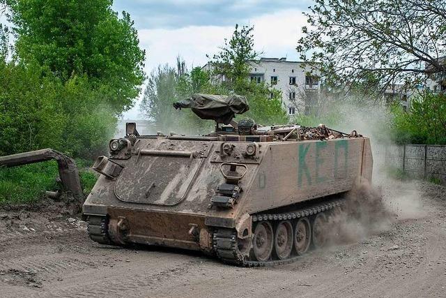 Ukraine stößt bei Bachmut vor – Offensive gegen russische Invasion erwartet