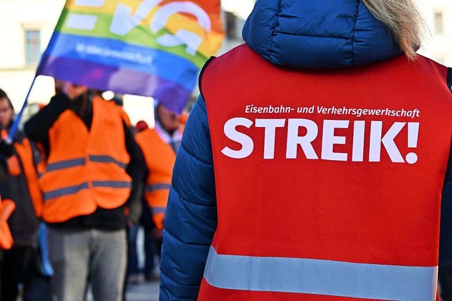 Warnstreik bei der Bahn  | Foto: Martin Schutt (dpa)