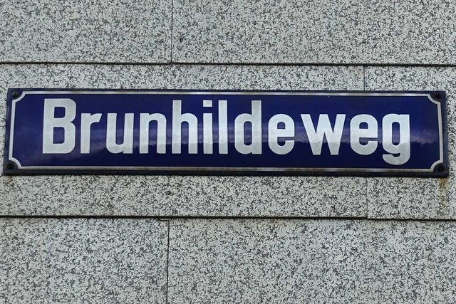 Der Brunhildeweg ist der Ordensschwest...licher Name lautete  Margareta Schell.  | Foto: Martha Weishaar