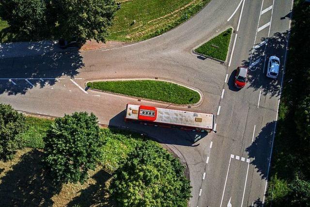 Rund zwei Jahre soll der Bau eines Kreisverkehrs in Ebringen dauern – Rte frchten Verkehrschaos