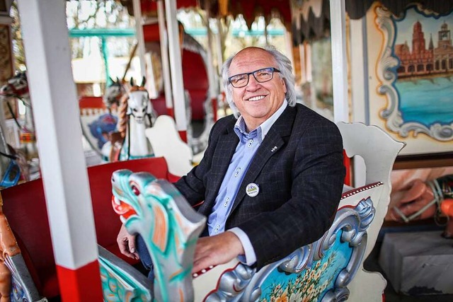 Michael Scholz verbringt auch den Ruhestand noch gerne im Europa-Park.  | Foto: Michael Bode