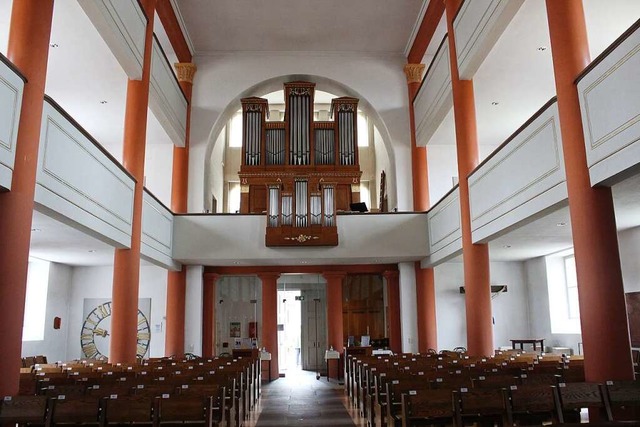 Die Kanderner Stadtkirche im Weinbrenner-Stil  | Foto: Victoria Langelott