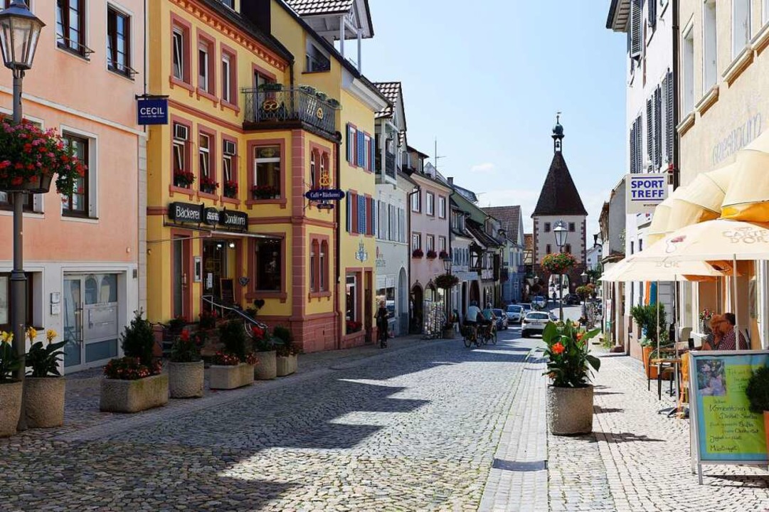 Anziehungspunkt fr Touristen und Einh...hermaen: Die Innenstadt von Endingen.  | Foto: Martin Wendel