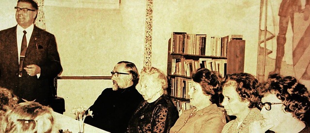 Wehrs Ehrenbrgerin  Frida Lenz (Dritt...ienberger und Rita Schorm (von links)  | Foto: Hansjrg Bader