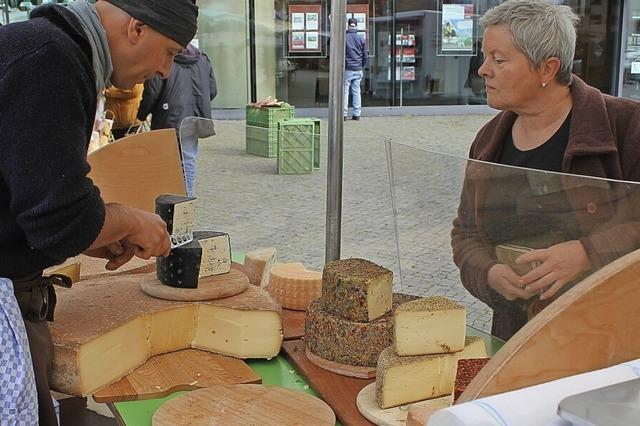 Auf dem Wochenmarkt duftet es wieder