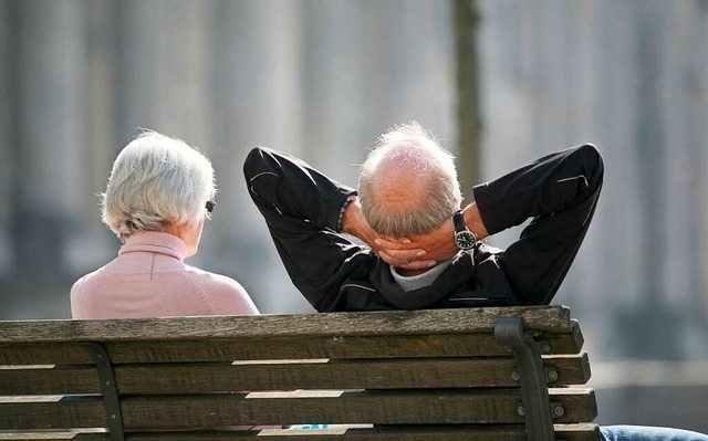 Viele Menschen wollen auch ber das Er...naus weiter arbeiten. Aber nicht alle.  | Foto: Stephan Scheuer (dpa)