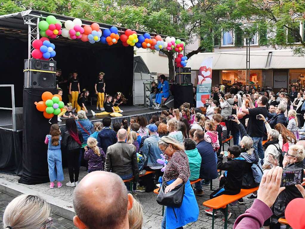 Auf den Straen und Pltzen in der Innenstadt war am Samstag so richtig was los.