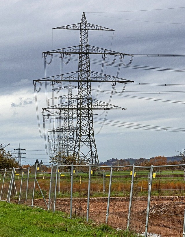 Zwischen Eichstetten und der franzsis... soll eine neue Stromtrasse entstehen.  | Foto: Hubert Gemmert