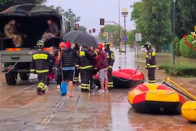 In Teilen Italiens wten heftige Unwetter.  | Foto:  (dpa)