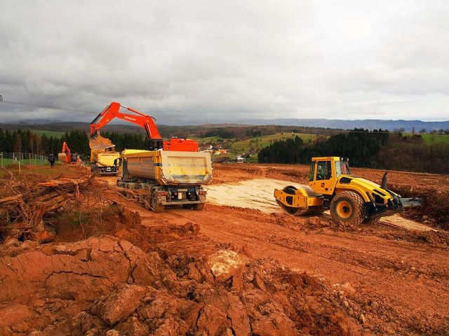 Der Weiterbau der A 98, hier eine Szen...nseln, zieht sich noch ber Jahre hin.  | Foto: Boris Burkhardt