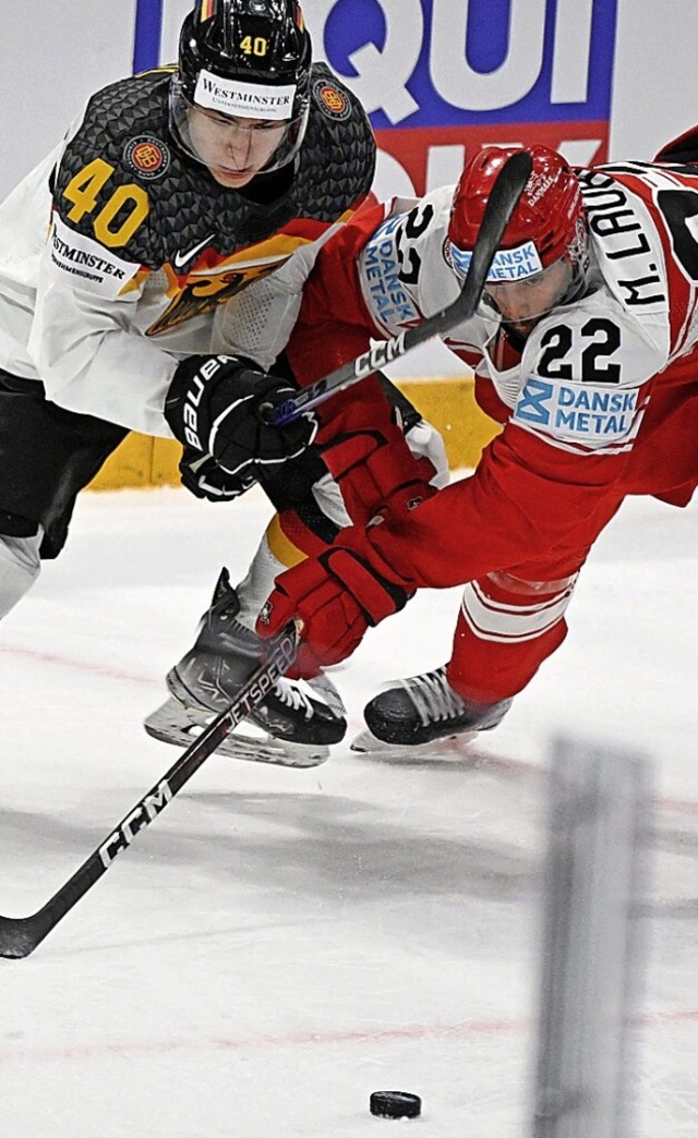 Der deutsche Spieler  Alexander Ehl (links) gegen Markus Lauridsen  | Foto: VESA MOILANEN (AFP)