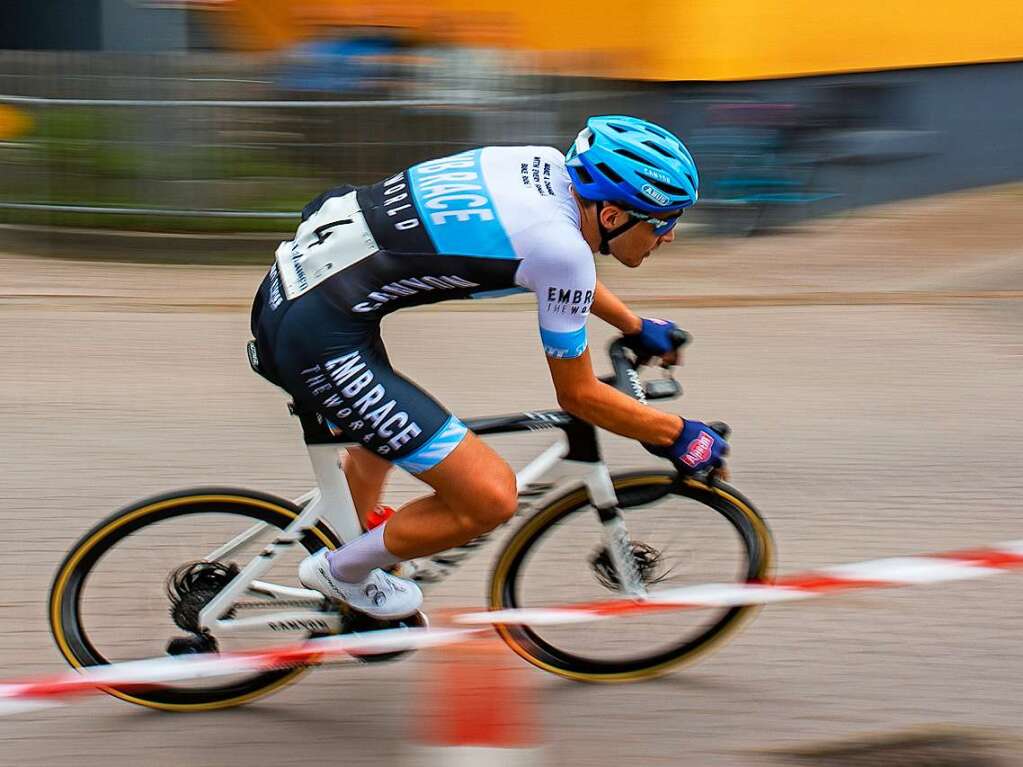 Zum 43. Mal fand das Radrennen in March-Holzhausen statt.  Die Sportlerinnen und Sportler gingen in verschiedenen Altersklassen an den Start.