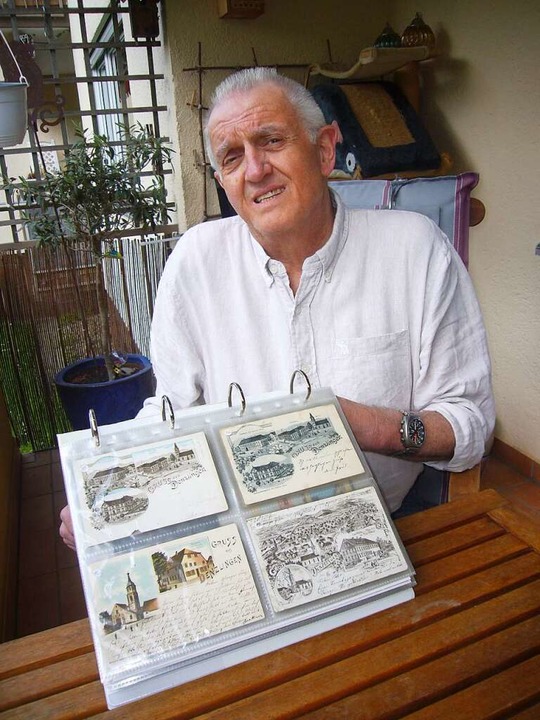 Mehr als 500 Postkarten hat Uwe Trescher zusammengetragen.  | Foto: Joachim Mller-Bremberger