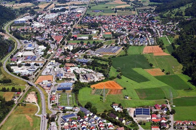 Blick auf Maulburg mit Freiflche im Gewerbegebiet West  | Foto: Erich Meyer